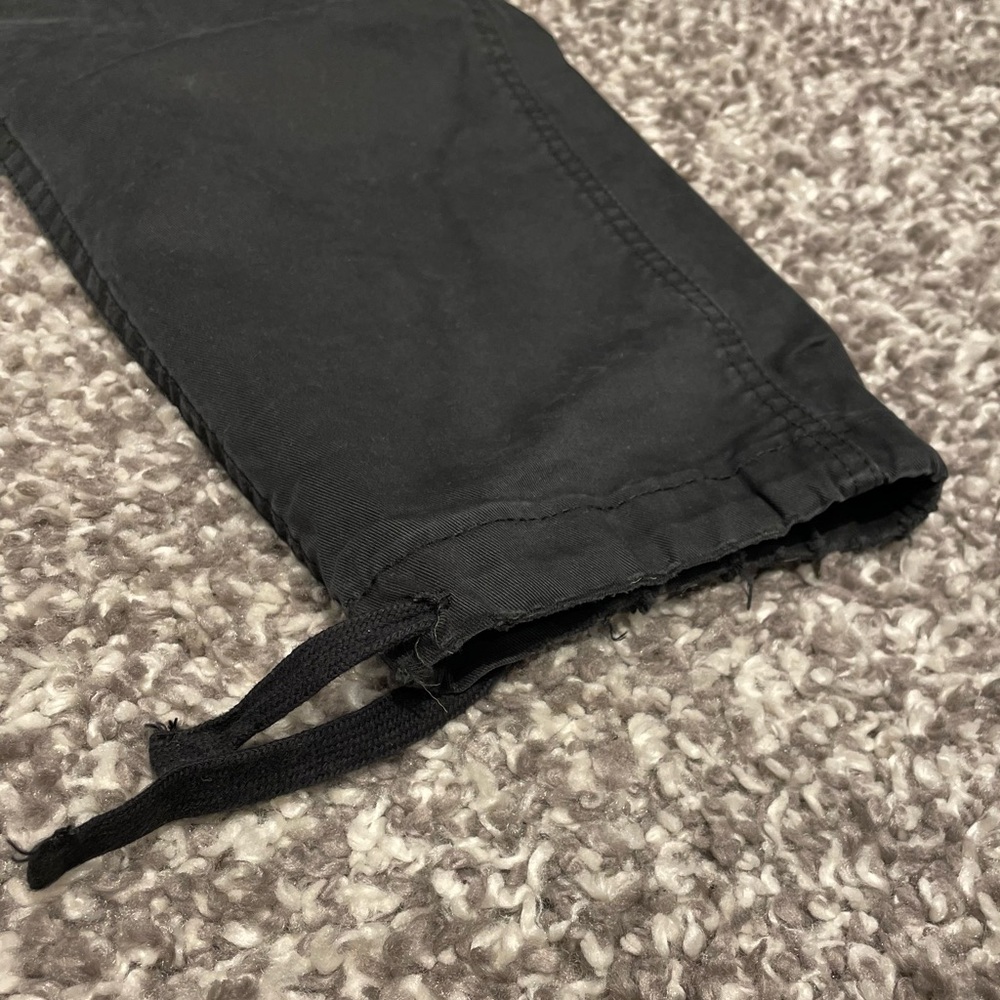 American Eagle Outfitters Black Cargo Pant - Picture 11 of 11